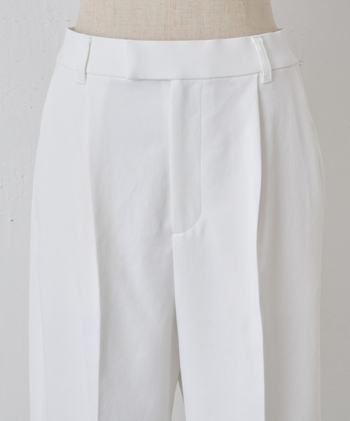 BEARDSLEY(ビアズリー)の「テック ストレートドライパンツ(その他パンツ・レディース・ホワイト/ブラック・0/1)」の8枚目の写真