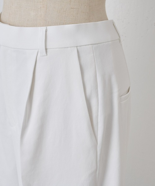 BEARDSLEY(ビアズリー)の「テック ストレートドライパンツ(その他パンツ・レディース・ホワイト/ブラック・0/1)」の9枚目の写真