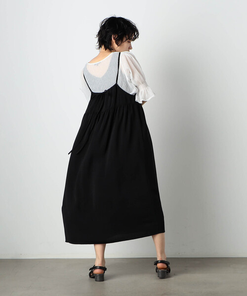 COMME CA ISM(コムサイズム)の「キャミソール ワンピース(ワンピース・レディース・チャコール/ブラック・MEDIUM/LARGE)」の9枚目の写真