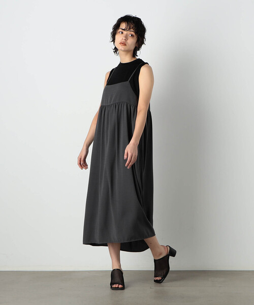 COMME CA ISM(コムサイズム)の「キャミソール ワンピース(ワンピース・レディース・チャコール/ブラック・MEDIUM/LARGE)」の19枚目の写真