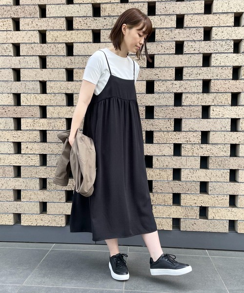 COMME CA ISM(コムサイズム)の「キャミソール ワンピース(ワンピース・レディース・チャコール/ブラック・MEDIUM/LARGE)」の16枚目の写真