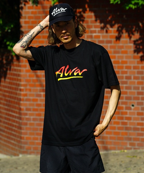Alva グラフィックプリント Tシャツ 【公式通販】
