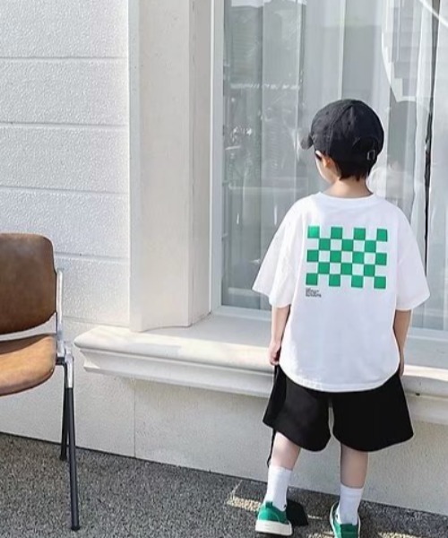 Tickle(ティックル)の「CHACKERプリントTシャツ(Tシャツ/カットソー・キッズ・ホワイト/ブラック・90/100/110/120/130/140/150)」の6枚目の写真