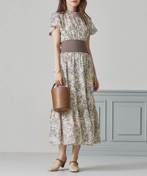 acro(アクロ)の「ウエストリブ配色花柄ワンピース/AC3412(ワンピース・レディース・ブラック/アイボリー・フリ-)」の2枚目の写真