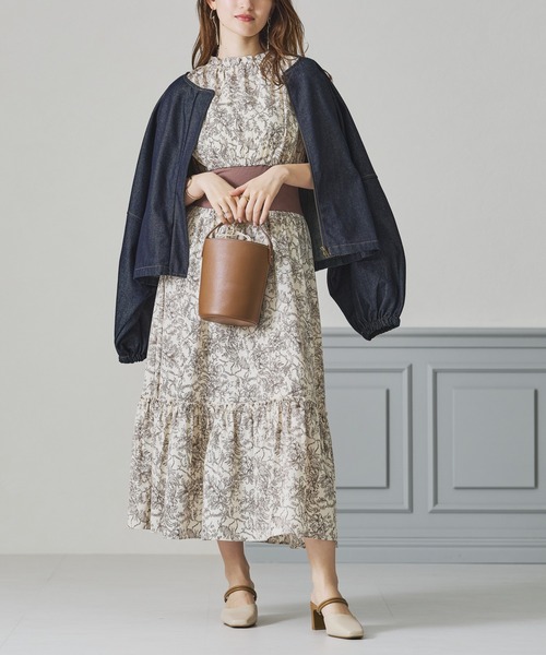 acro(アクロ)の「ウエストリブ配色花柄ワンピース/AC3412(ワンピース・レディース・ブラック/アイボリー・フリ-)」の6枚目の写真