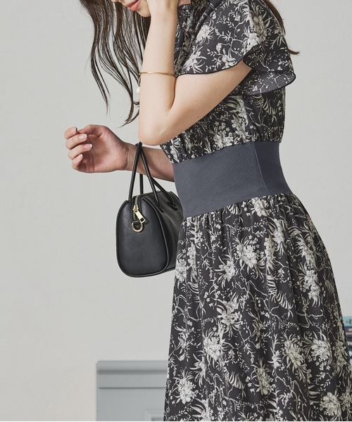 acro(アクロ)の「ウエストリブ配色花柄ワンピース/AC3412(ワンピース・レディース・ブラック/アイボリー・フリ-)」の11枚目の写真