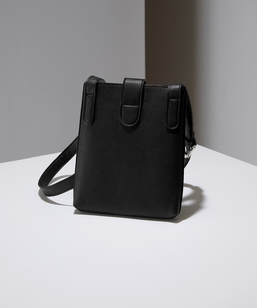Alfred Alex（アルフレッドアレックス）の「【Alfred Alex】frap mini shoulder bag / フラップミニショルダーバッグ（ショルダーバッグ・メンズ・チャコール/ダークブラウン/グレイッシュベージュ/ブラック・FREE）」の18枚目の写真