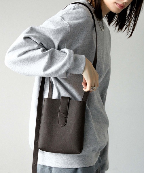 Alex ショルダーバック Alfred Alex】synthetic leather drawstring shoulder bag