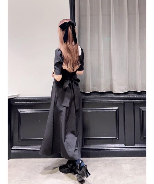 EATME（イートミー）の「ベロアリボンヘアカフ（バレッタ/ヘアクリップ・レディース・ブラック・FREE）」の5枚目の写真