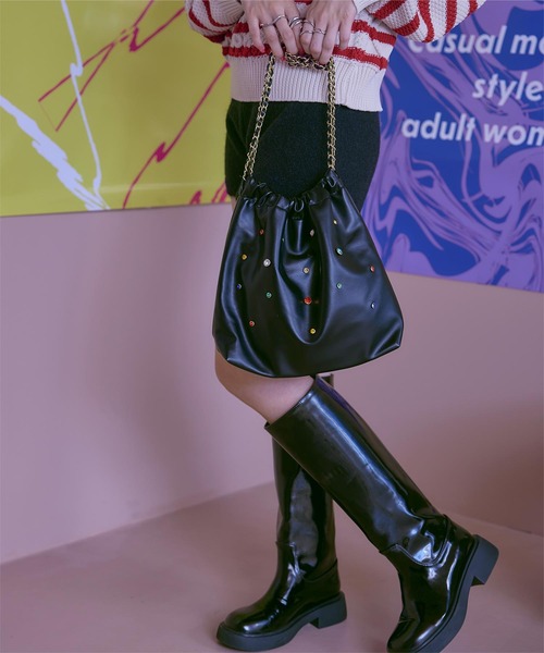 miette（ミエット）の「チェーンショルダービジュー巾着バッグ（ショルダーバッグ・レディース・ブラック/シルバー・FREE）」の5枚目の写真