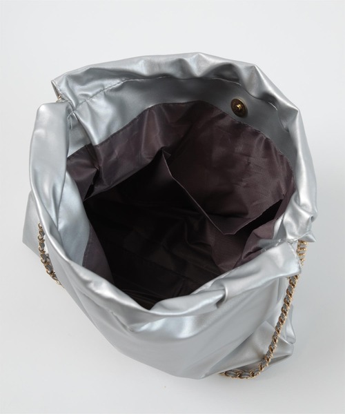 miette（ミエット）の「チェーンショルダービジュー巾着バッグ（ショルダーバッグ・レディース・ブラック/シルバー・FREE）」の13枚目の写真