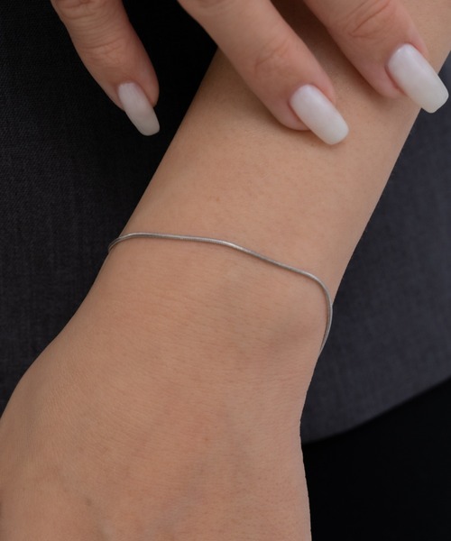 ebine(エビネ)の「1mm Simple Bracelet 金属アレルギー対応 サージカルステンレス(ブレスレット・レディース・ゴールド/シルバー/ピンクゴールド・FREE)」の14枚目の写真