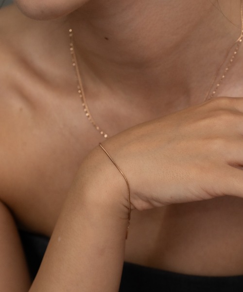 ebine(エビネ)の「1mm Simple Bracelet 金属アレルギー対応 サージカルステンレス(ブレスレット・レディース・ゴールド/シルバー/ピンクゴールド・FREE)」の16枚目の写真