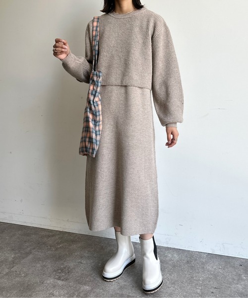 CPCM(シーピーシーエム)の「バッククロスもちもちニットアップ(ワンピース・レディース・ブラック/ベージュ/カーキ/マスタード・FREE)」の3枚目の写真