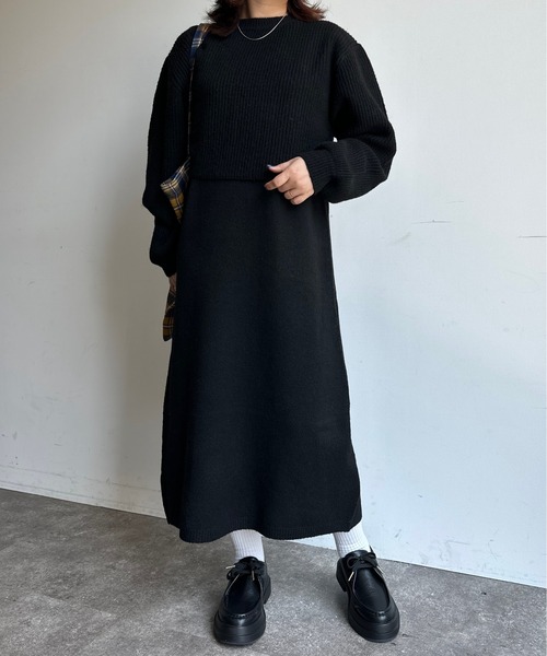 CPCM(シーピーシーエム)の「バッククロスもちもちニットアップ(ワンピース・レディース・ブラック/ベージュ/カーキ/マスタード・FREE)」の2枚目の写真