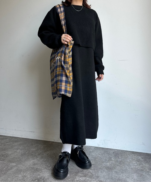 CPCM(シーピーシーエム)の「バッククロスもちもちニットアップ(ワンピース・レディース・ブラック/ベージュ/カーキ/マスタード・FREE)」の5枚目の写真