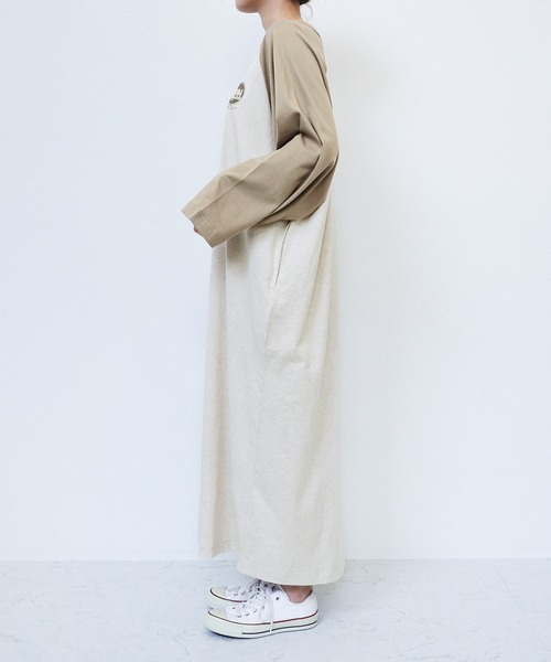 andme(アンドミー)の「配色ラグラン長袖プリントTシャツワンピース(ワンピース・レディース・チャコールグレー/グレー/ブルー/ベージュ・M)」の17枚目の写真