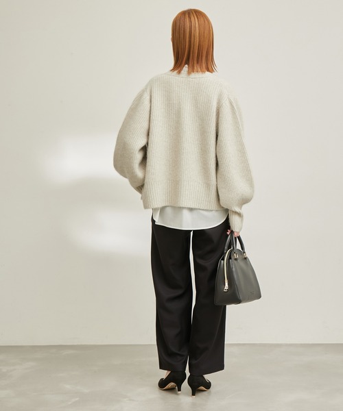 ROPE' PICNIC（ロペピクニック）の「【emur / エミュール】FOX混アゼ編ボリューム袖カーディガン（カーディガン/ボレロ・レディース・ベージュ系その他/チャコールグレー・38）」の21枚目の写真
