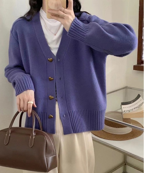 ROOPTOKYO(ループトウキョウ)の「▲ハートボタンVネックニットカーディガン(カーディガン/ボレロ・レディース・ホワイト/グレー/パープル/ブラウン・FREE)」の5枚目の写真