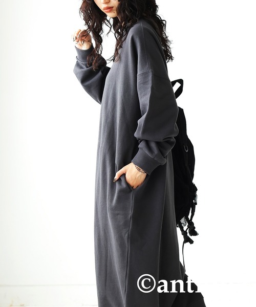 antiqua（アンティカ）の「綿100%裏毛長袖ワンピース（ワンピース・レディース・ブラック/スミクロ/グレイッシュベージュ/グレー・FREE）」の9枚目の写真