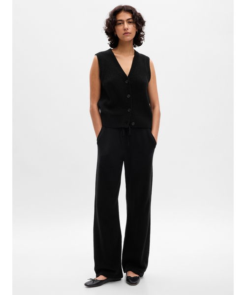 GAP（ギャップ）の「CashSoft カシミヤタッチ リブ セーターベスト（ベスト・レディース・ネイビー/グレー/ブラック/ブラウン・XS/S/XXS/XL/L/M）」の6枚目の写真