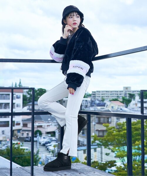 algy（アルジー）の「厚底サイドゴアムートン風ブーツ（ブーツ・キッズ・キャメル/ブラック・21/20/22/23）」の4枚目の写真