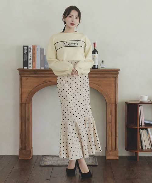 Julia Boutique(ジュリアブティック)の「Merciロゴニットトップス(ニット/セーター・レディース・アイボリー/ネイビー・ONE)」の13枚目の写真