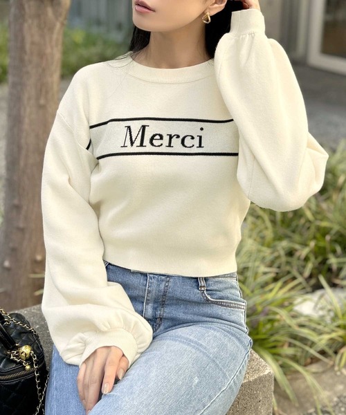 Julia Boutique(ジュリアブティック)の「Merciロゴニットトップス(ニット/セーター・レディース・アイボリー/ネイビー・ONE)」の6枚目の写真