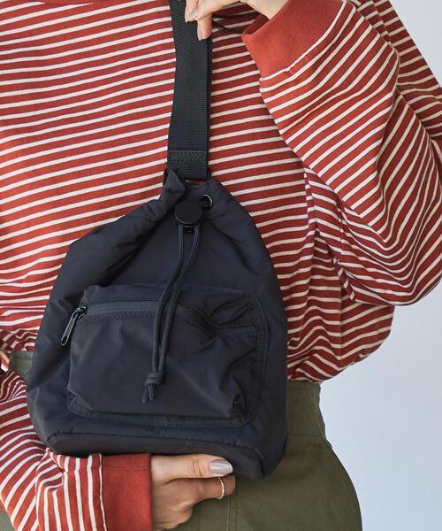 coen（コーエン）の「2WAY中綿キンチャクバッグ（トートバッグ・レディース・ライトグレー/ブラック/オリーブ・FREE）」の15枚目の写真