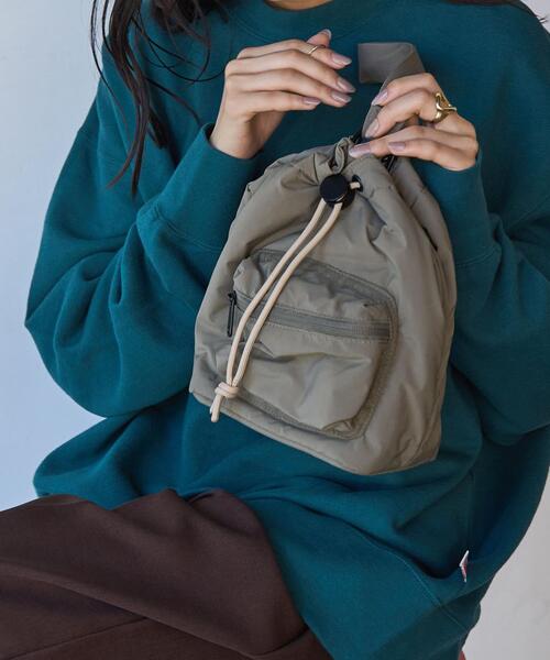 coen（コーエン）の「2WAY中綿キンチャクバッグ（トートバッグ・レディース・ライトグレー/ブラック/オリーブ・FREE）」の22枚目の写真