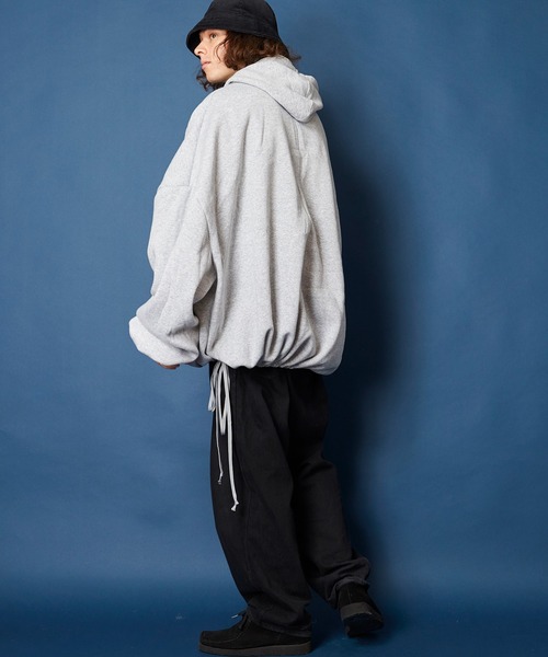 unrelaxing（アンリラクシング）の「オーバーサイズビッグスウェット