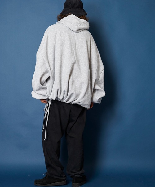 unrelaxing（アンリラクシング）の「オーバーサイズビッグスウェット