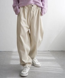 chao⭐　アルベロベロ♥️ぶたさん刺繍入りホワイトカジュアルパンツ 受注制【Chikashitsu +】oversized gather cargo pants (3color