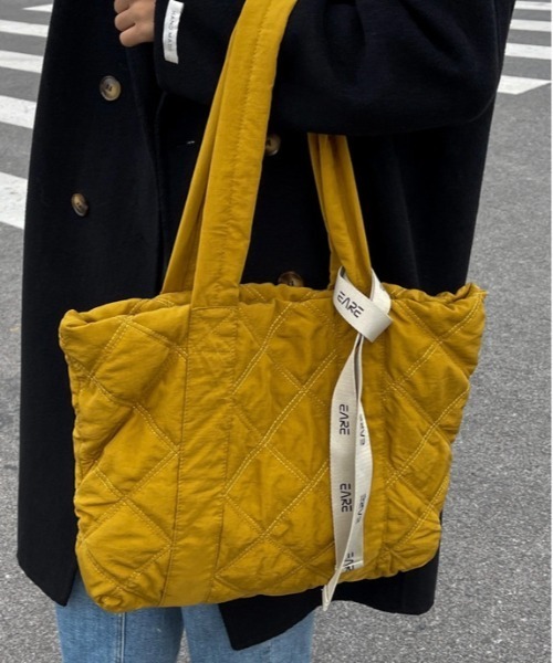 Burner(バーナー)の「【OKUOKU Recommend Select】キルティング トートバッグ oku-bag-665992066505-26 U(トートバッグ・レディース・カーキ/オレンジ/アイボリー/チャコールグレー/ブラック/マスタード・FREE)」の5枚目の写真
