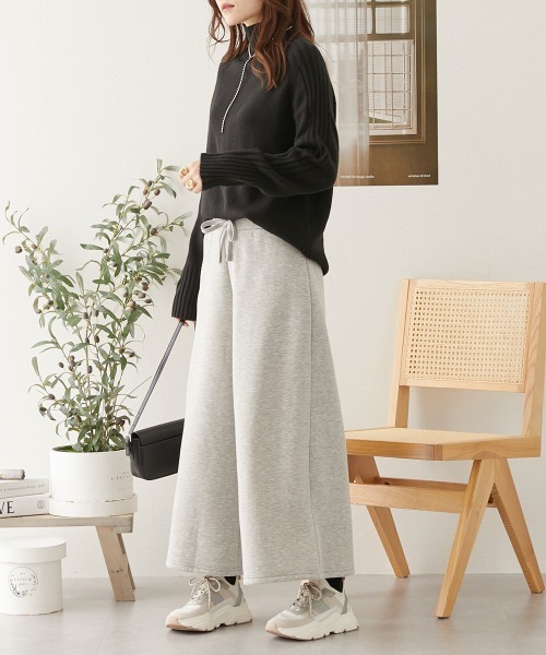 nissen(ニッセン)の「裏起毛ガウチョパンツ(その他パンツ・レディース・杢グレー/ブラック/カーキ/モカ・M/L/LL/S)」の9枚目の写真