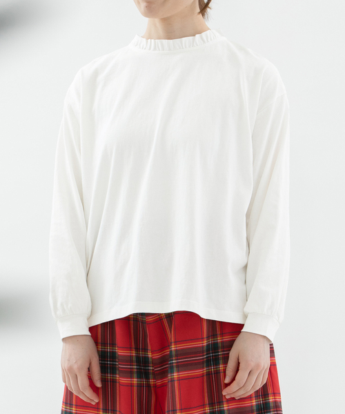 nop de nod(ノップドゥノッド)の「USコットン天竺フリル衿カットソー(Tシャツ/カットソー・レディース・オフホワイト/ブラック/ダークブルー・M)」の16枚目の写真