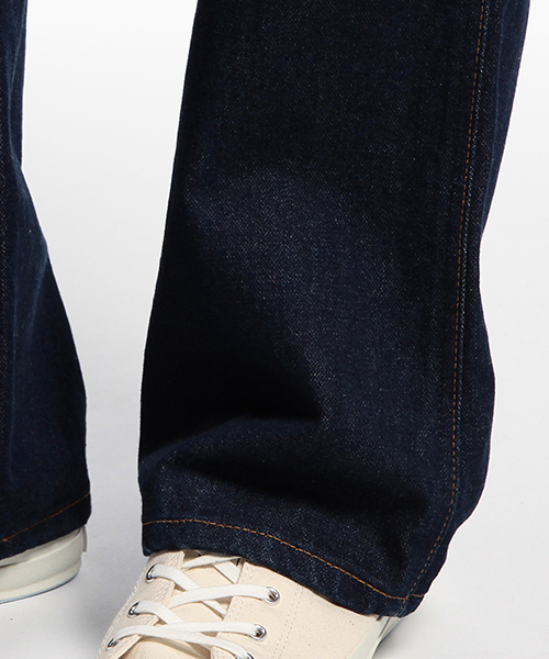 Wrangler(ラングラー)の「Wrangler / 別注 Shoe Cut Denim One Wash(デニムパンツ・メンズ・インディゴブルー・31inch/29inch/33inch)」の8枚目の写真