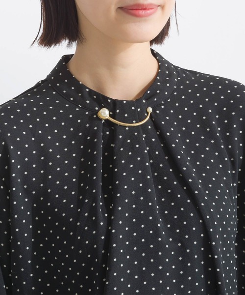 PICCIN(ピッチン)の「【WEB限定】メタルパールバーボウタイドットブラウス(メタルパールバー取り外し可能)(シャツ/ブラウス・レディース・ブラック/オフホワイト・M)」の13枚目の写真