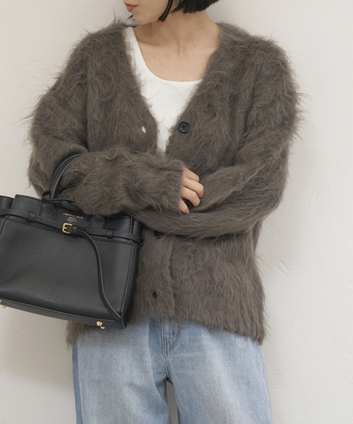 JOURNAL STANDARD（ジャーナルスタンダード）の「《追加》シャギーVネックカーディガン（カーディガン/ボレロ・レディース・グレー・FREE）」の6枚目の写真
