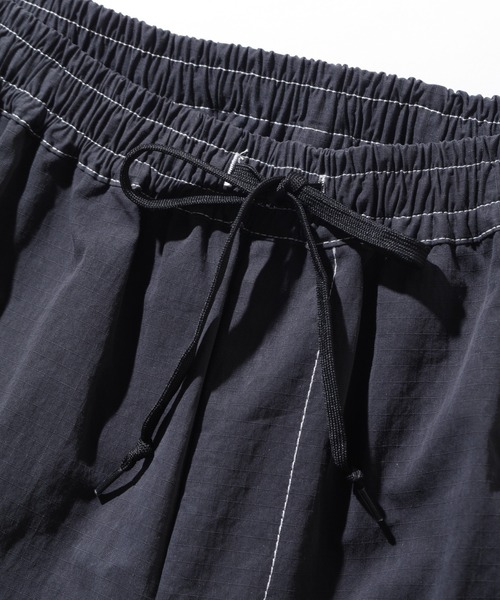 XLARGE(エクストララージ)の「RIPSTOP CARGO PANTS(カーゴパンツ・メンズ・オリーブ/ブラック/ベージュ・M/L/S/XL)」の5枚目の写真