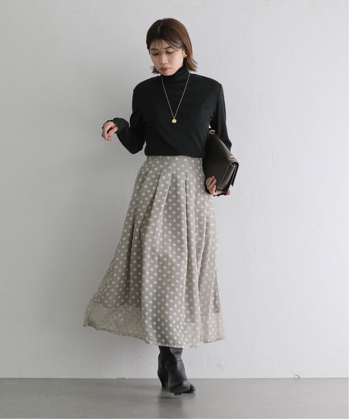 La TOTALITE（ラトータリテ）の「《追加》シアードットタックスカート（スカート・レディース・ブラック/ベージュ・36/38）」の17枚目の写真