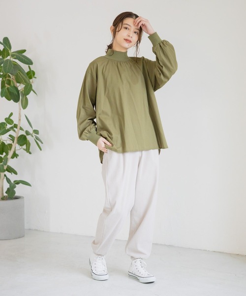 studio CLIP(スタディオクリップ)の「コーデュロイジョガーパンツ(その他パンツ・レディース・ライトグレー/ネイビー/カーキ/スモーク・MEDIUM/LARGE)」の7枚目の写真