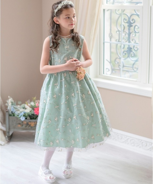 Catherine Cottage（キャサリンコテージ）の「花刺繍とパールの履物（バレエシューズ・キッズ・ベージュ/ホワイト・17/16/18/19/20/21/22）」の15枚目の写真