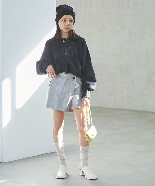 VIS（ビス）の「【STAYC/SUMIN着用】箔プリントミニスカパン（スラックス・レディース・ベージュ/グレー・S/M）」の6枚目の写真