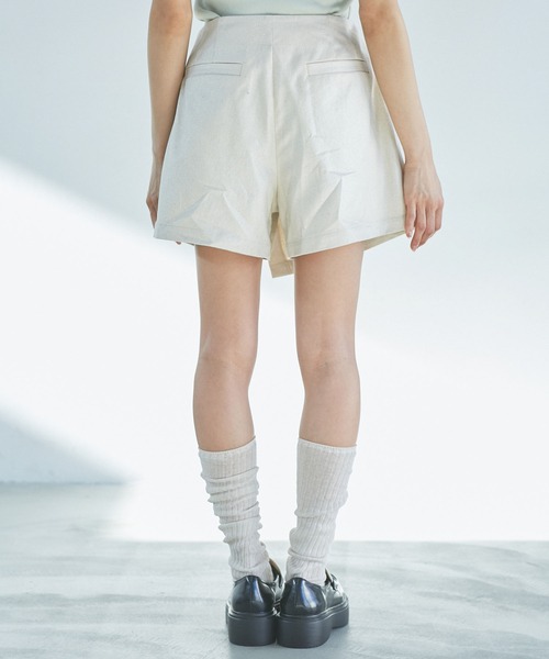 VIS（ビス）の「【STAYC/SUMIN着用】箔プリントミニスカパン（スラックス・レディース・ベージュ/グレー・S/M）」の13枚目の写真