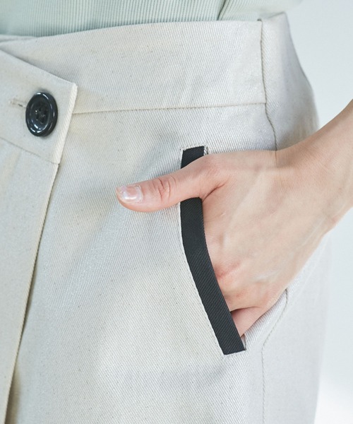 VIS（ビス）の「【STAYC/SUMIN着用】箔プリントミニスカパン（スラックス・レディース・ベージュ/グレー・S/M）」の15枚目の写真