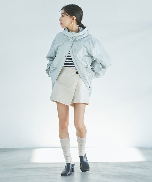 VIS（ビス）の「【STAYC/SUMIN着用】箔プリントミニスカパン（スラックス・レディース・ベージュ/グレー・S/M）」の9枚目の写真