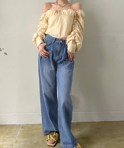 Jewelobe(ジュエローブ)の「2wayギャザーディテールデザイントップス(シャツ/ブラウス・レディース・ホワイト/ベージュ/ブラック・FREE)」の17枚目の写真
