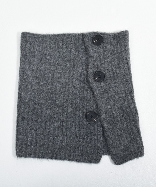 Felt-Maglietta（フェルトマリエッタ）の「ボタン付きネックウォーマー（ネックウォーマー/スヌード・レディース・ブラック/アイボリー/チャコールグレー/グレー・FREE）」の11枚目の写真