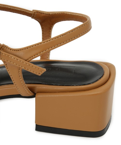 Juze(ジュゼ)の「クローズトゥサンダル(サンダル・レディース・ブラック/シルバー/イエロー系その他3・L/M/S)」の10枚目の写真